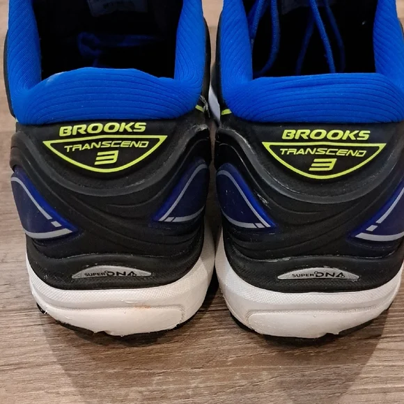 Brooks Blue and Yellow Transcend 3 Running Shoes - Picture 5 of 12